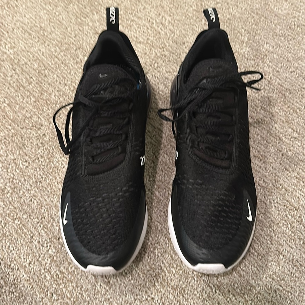 Men’s Nike Max 270 size 12
